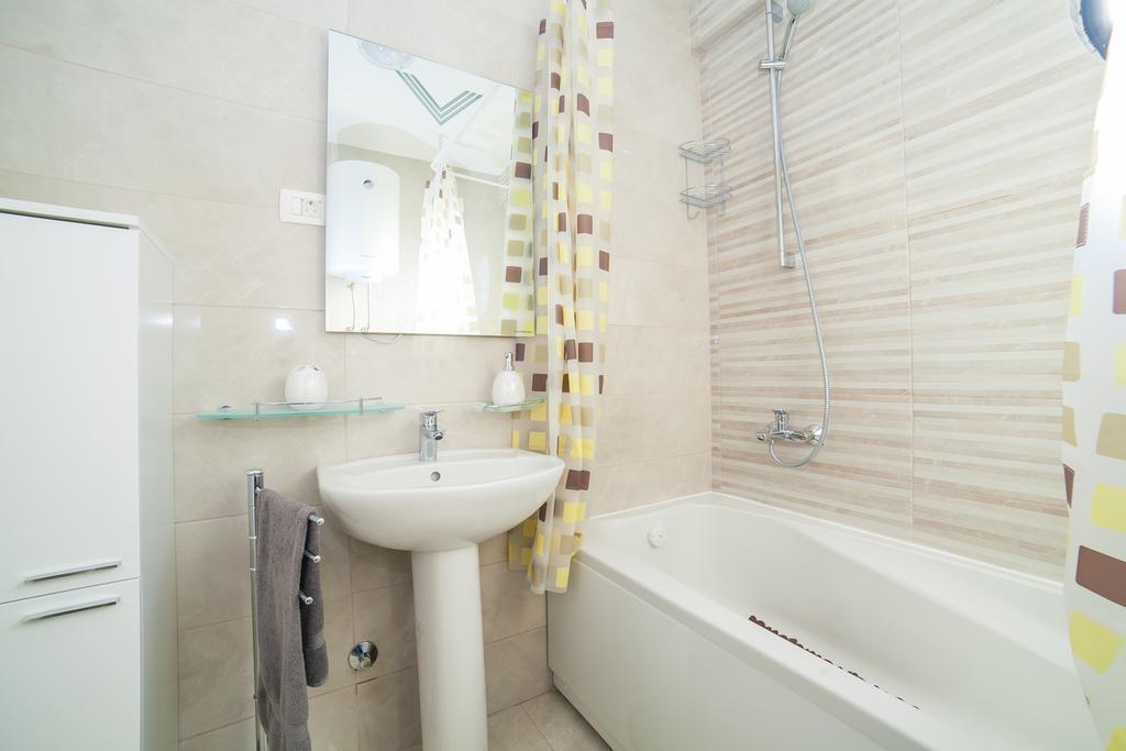 Apartment 4You Budva Bagian luar foto